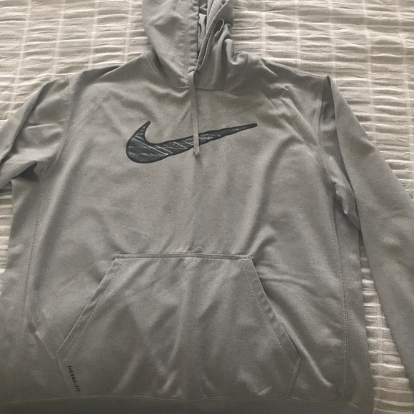 Nike Other - Nike Therma-Fit hoodie excellent condition